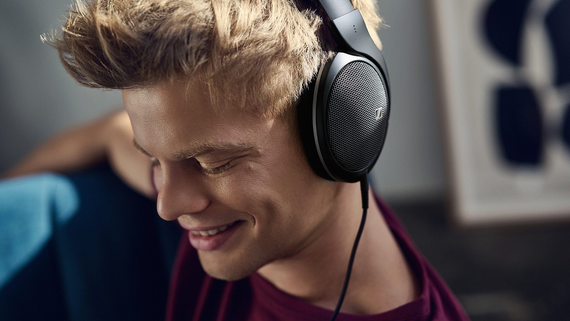 Bedrade Hoofdtelefoon - The New Sound