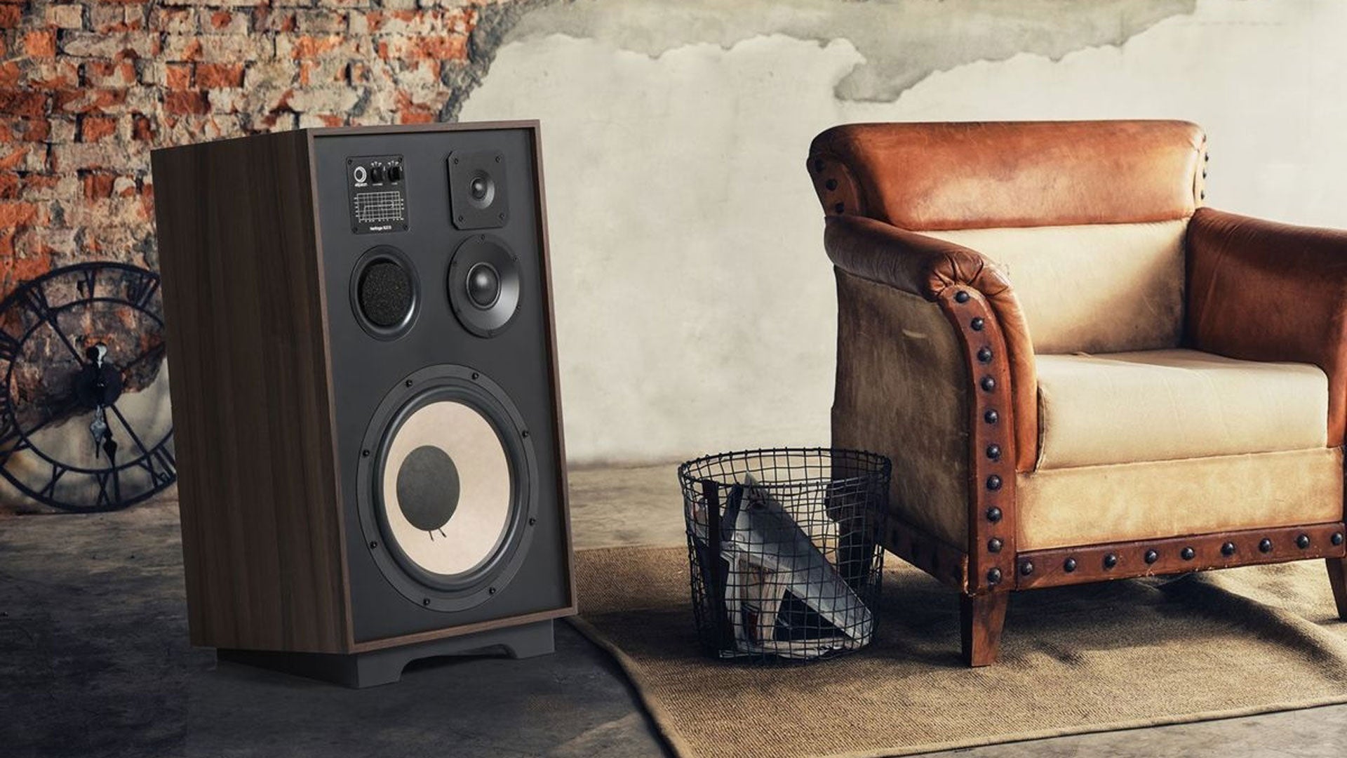 2e Kans Elipson Heritage XLS15 Walnoot / Paar - Elipson - The New Sound