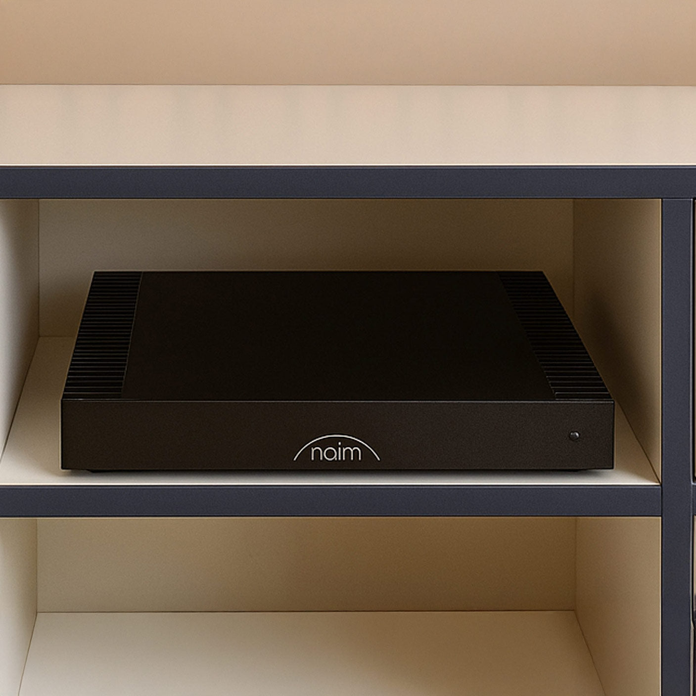 CI - Uniti 102 - Naim - The New Sound
