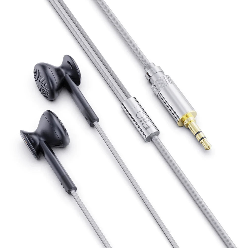 FF3S - FiiO - The New Sound