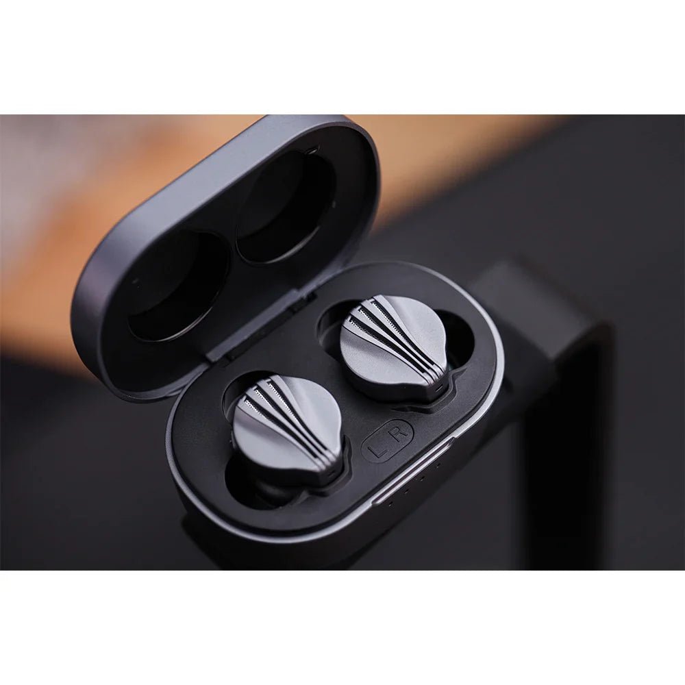 FW3 - FiiO - The New Sound