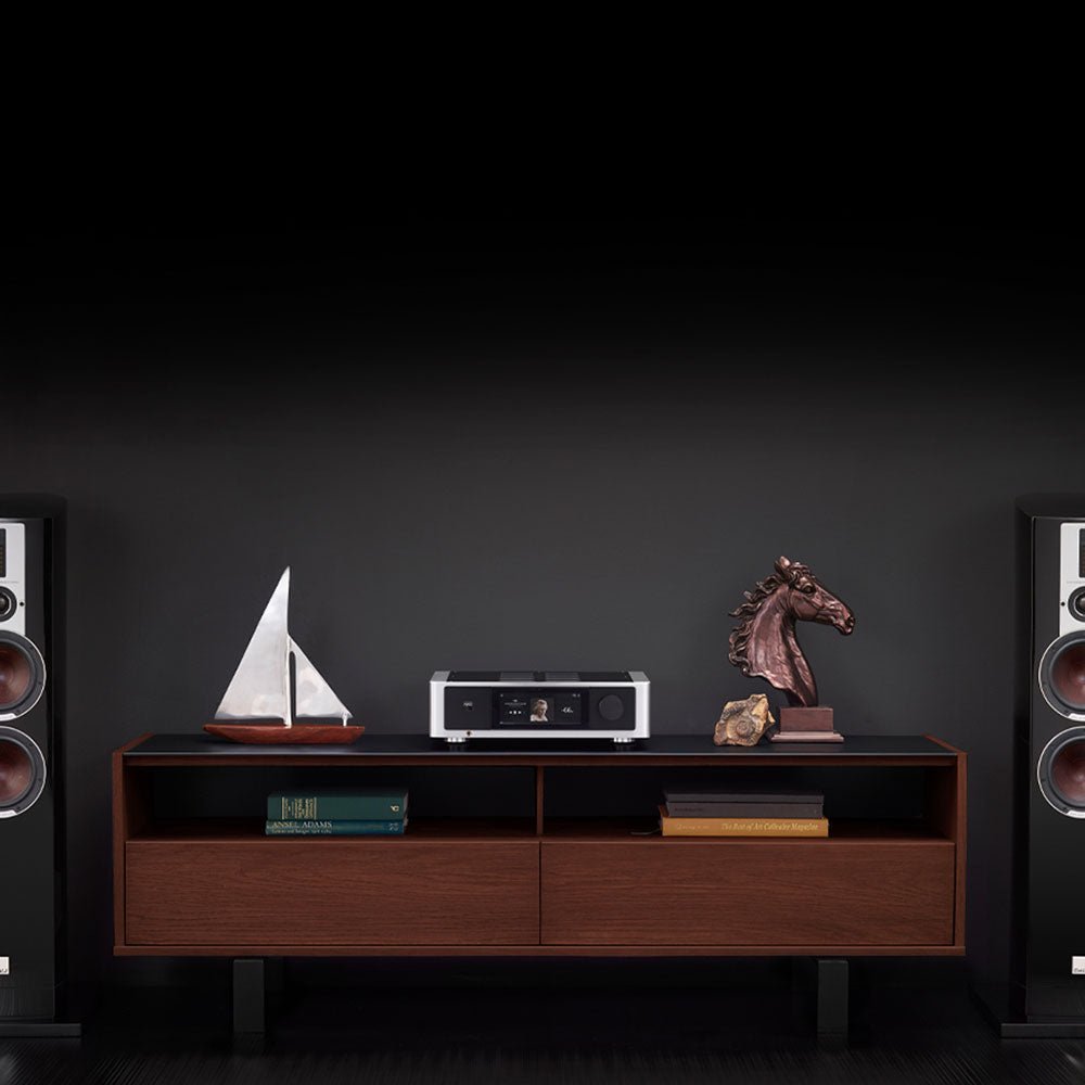 M33 - NAD - The New Sound