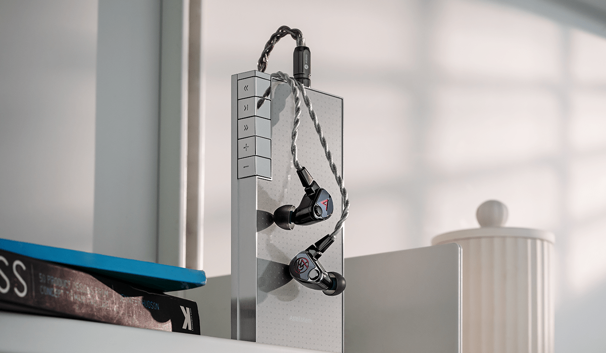 XIO - Astell & Kern - The New Sound