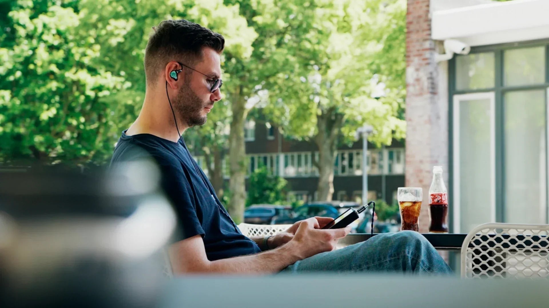 De Top 5 zomerklappers: met deze producten en playlist ga jij de zomer door - The New Sound