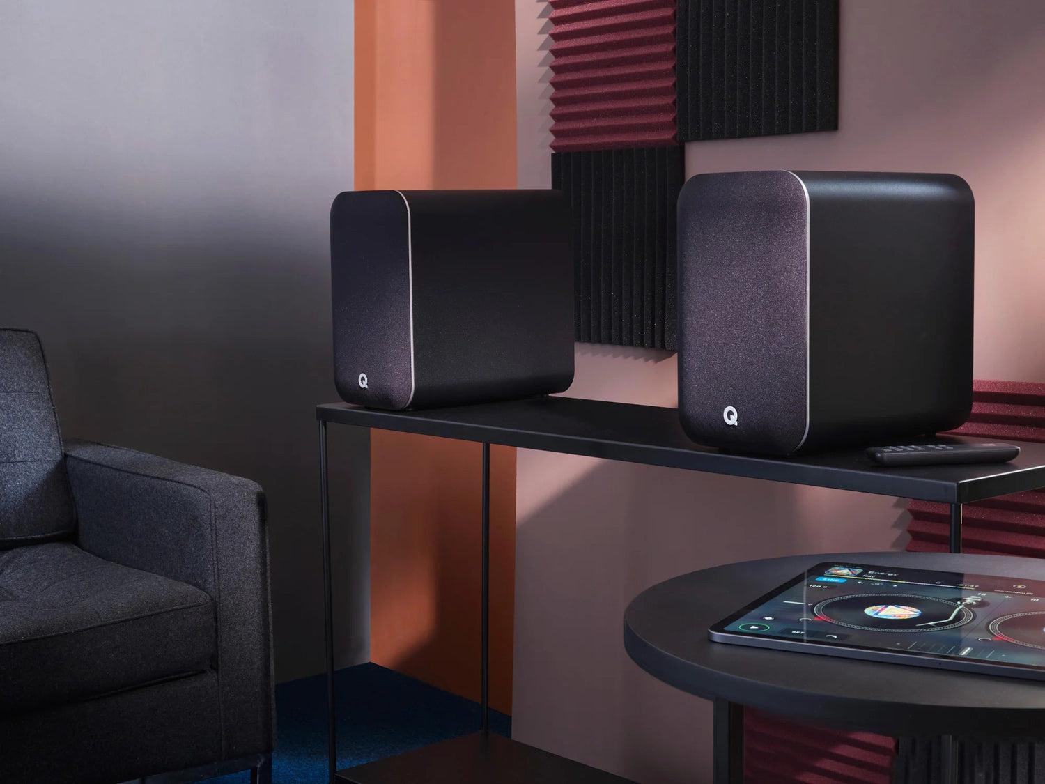 2e Kans Q Acoustics M20HD Walnoot - Qacoustics - The New Sound