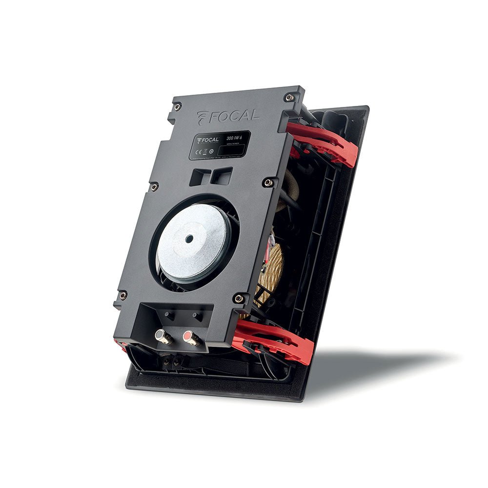 300 IW6 - Focal - The New Sound