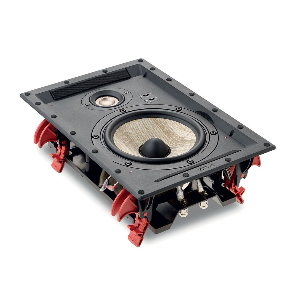 300 IW6 - Focal - The New Sound