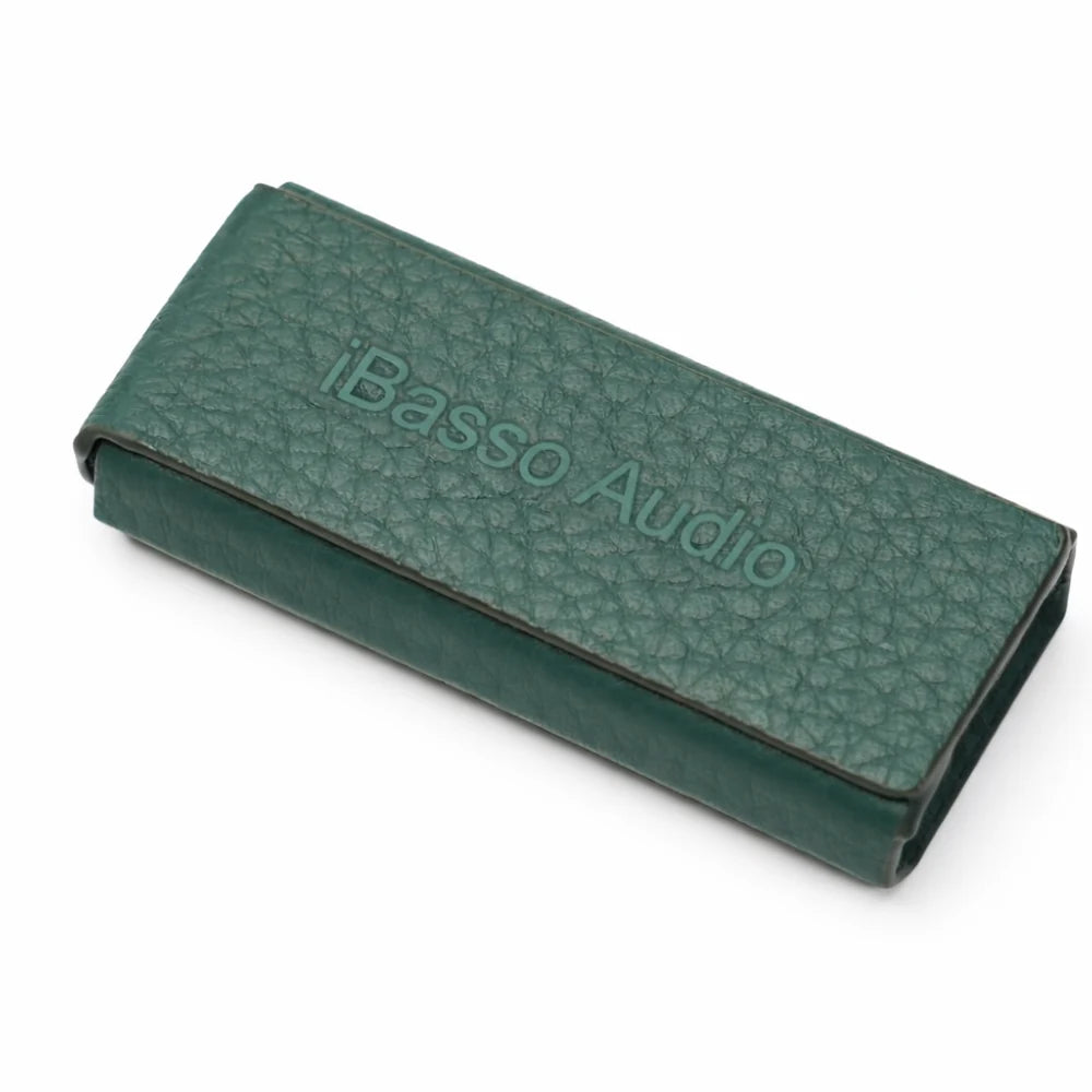 DC04Ultra Leather Case