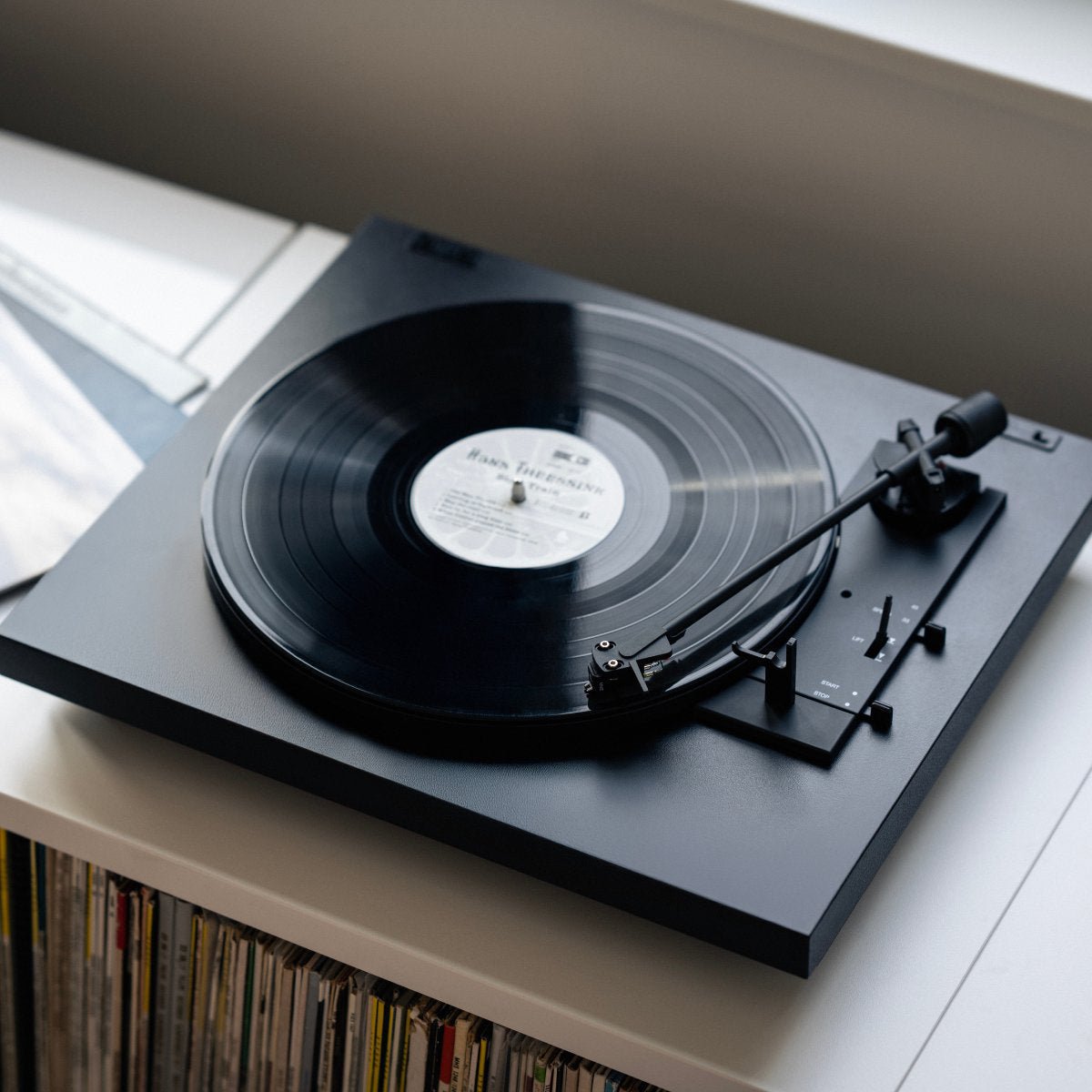 A1.2 - Pro-ject - The New Sound