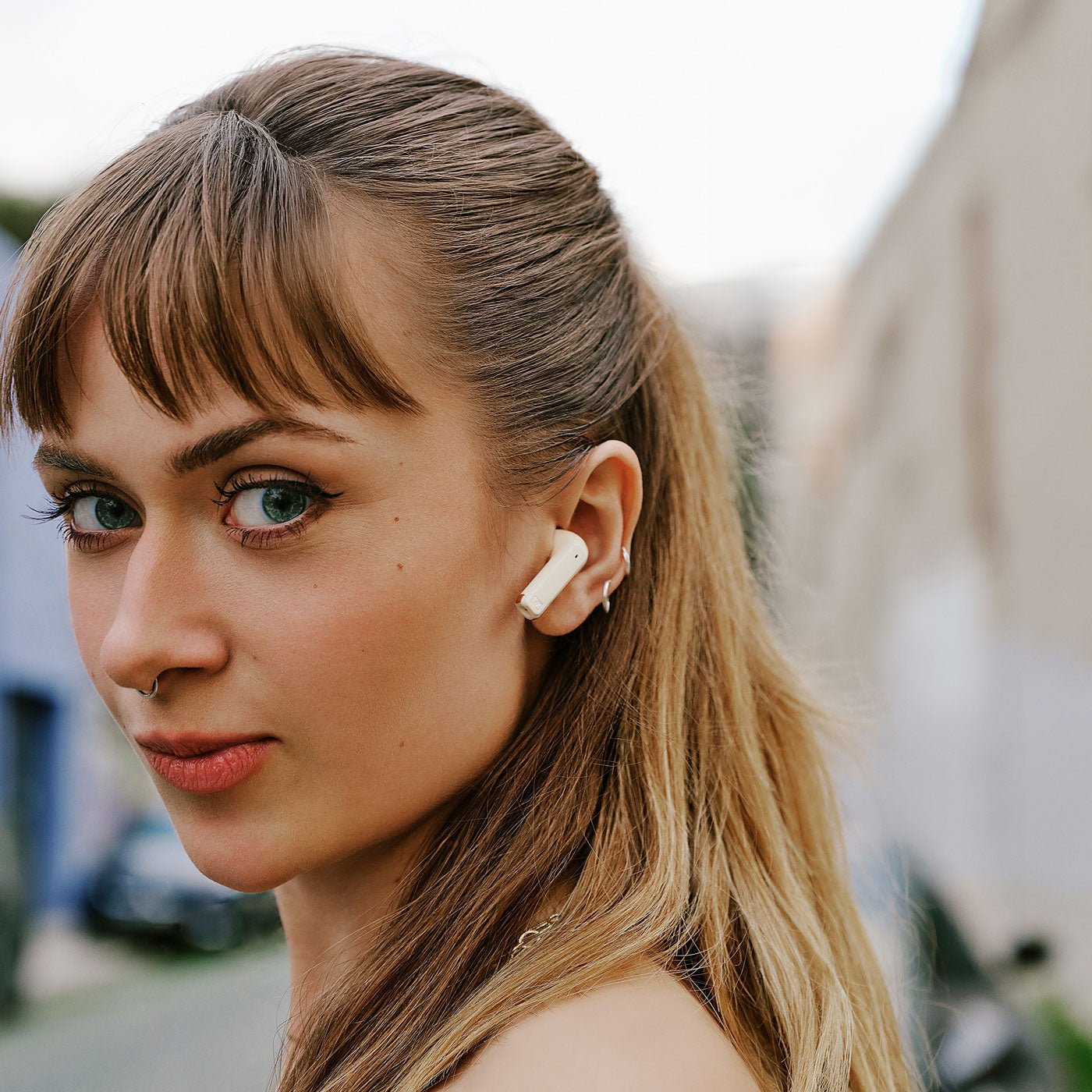 Accentum Open - Sennheiser - The New Sound