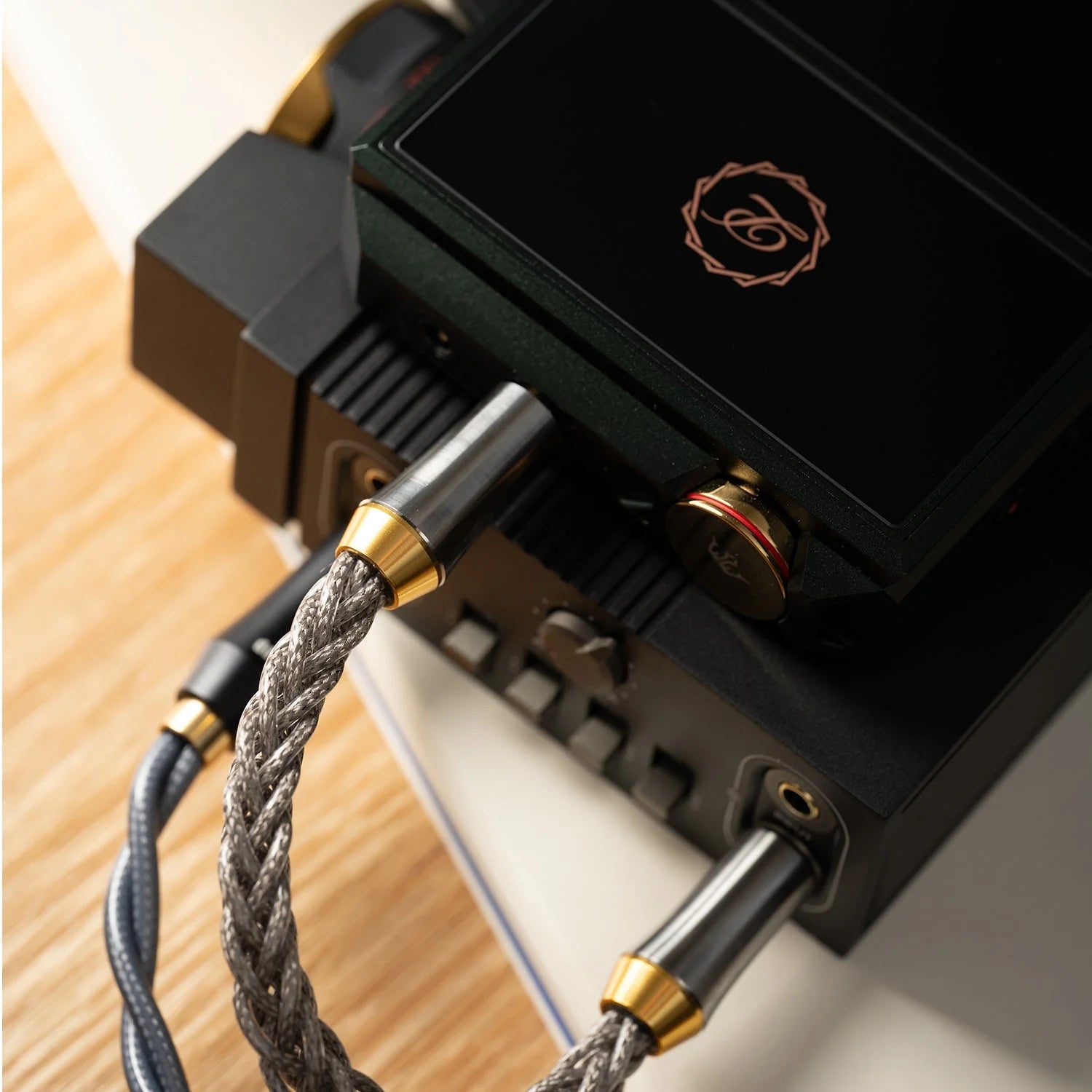 BC44Pro - DDHIFI - The New Sound