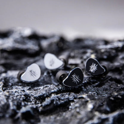 Belle - Kiwi Ears - The New Sound