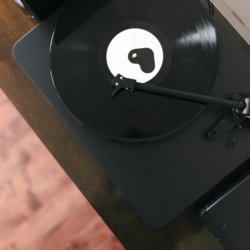 C558 - NAD - The New Sound