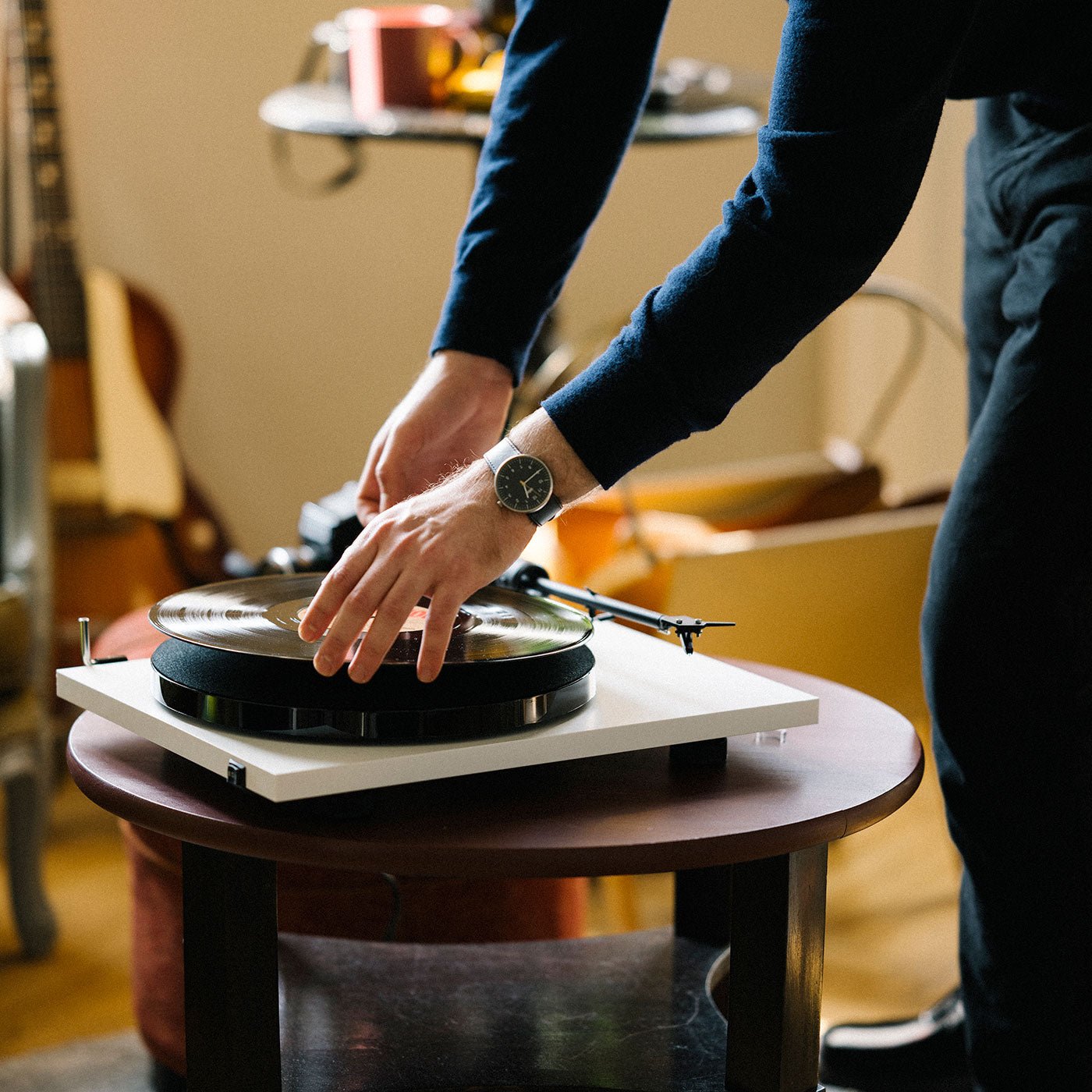 E1 Phono - Pro - ject - The New Sound