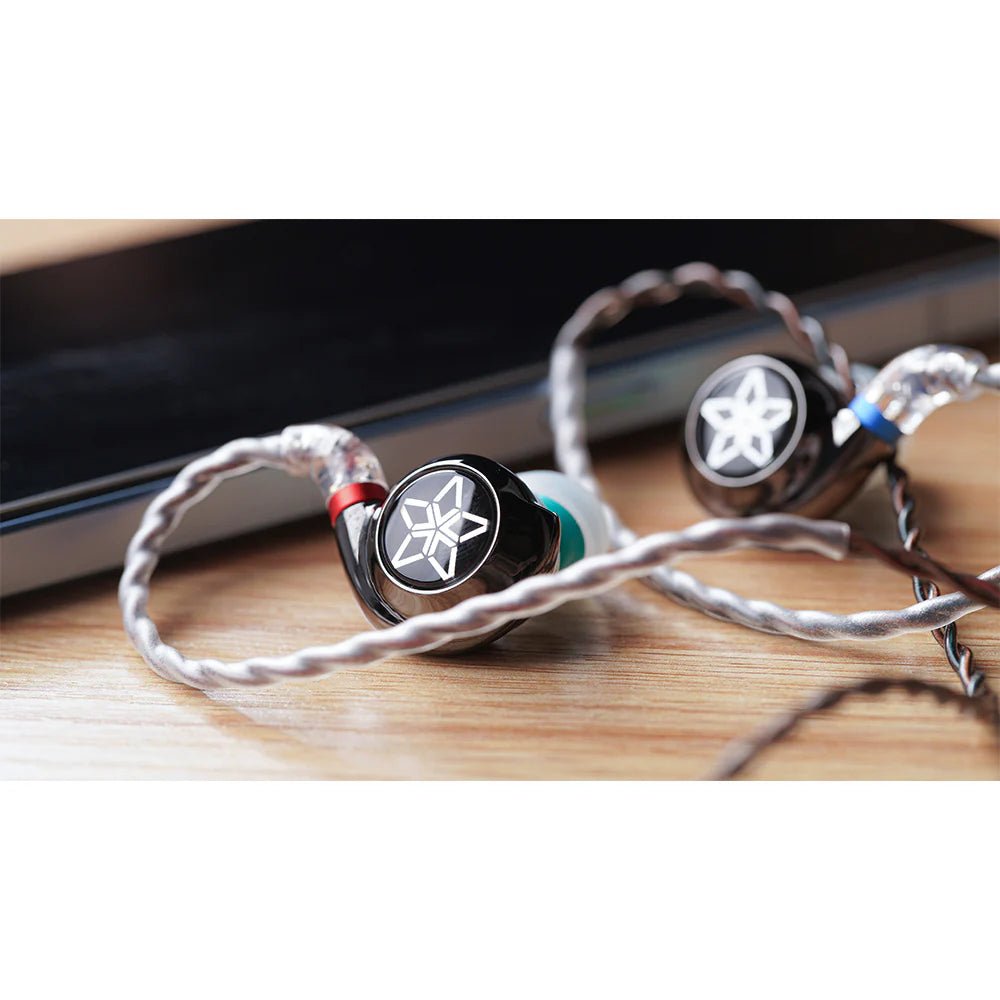 FH11 - FiiO - The New Sound