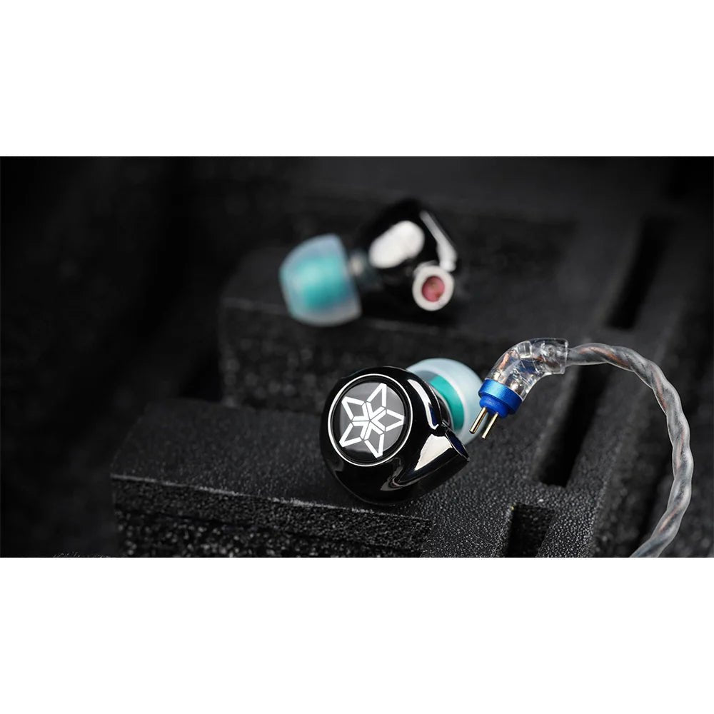 FH11 - FiiO - The New Sound