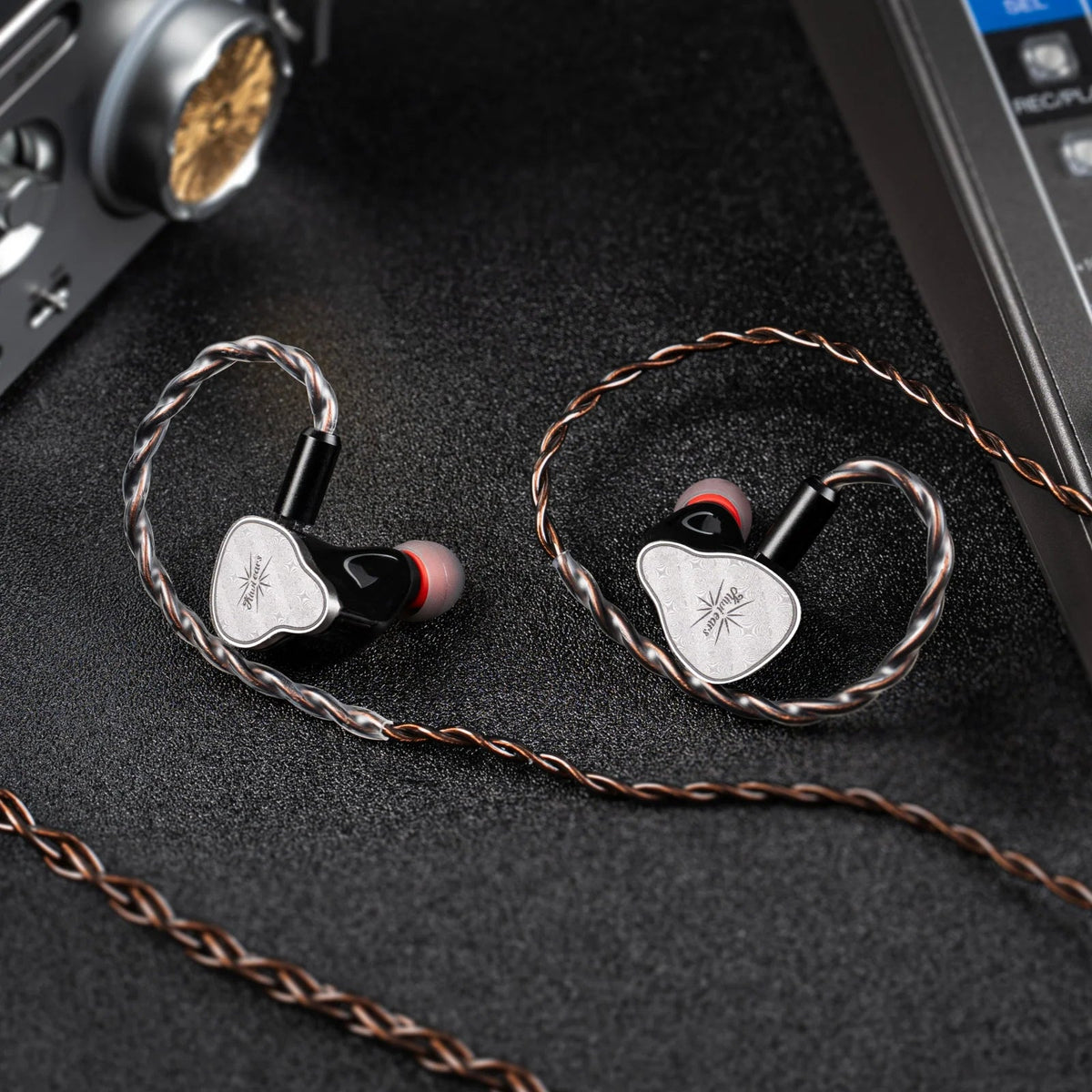 KE4 II - Kiwi Ears - The New Sound