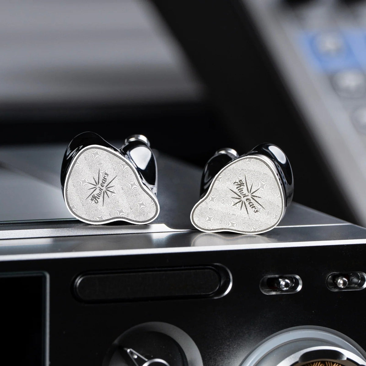 KE4 II - Kiwi Ears - The New Sound