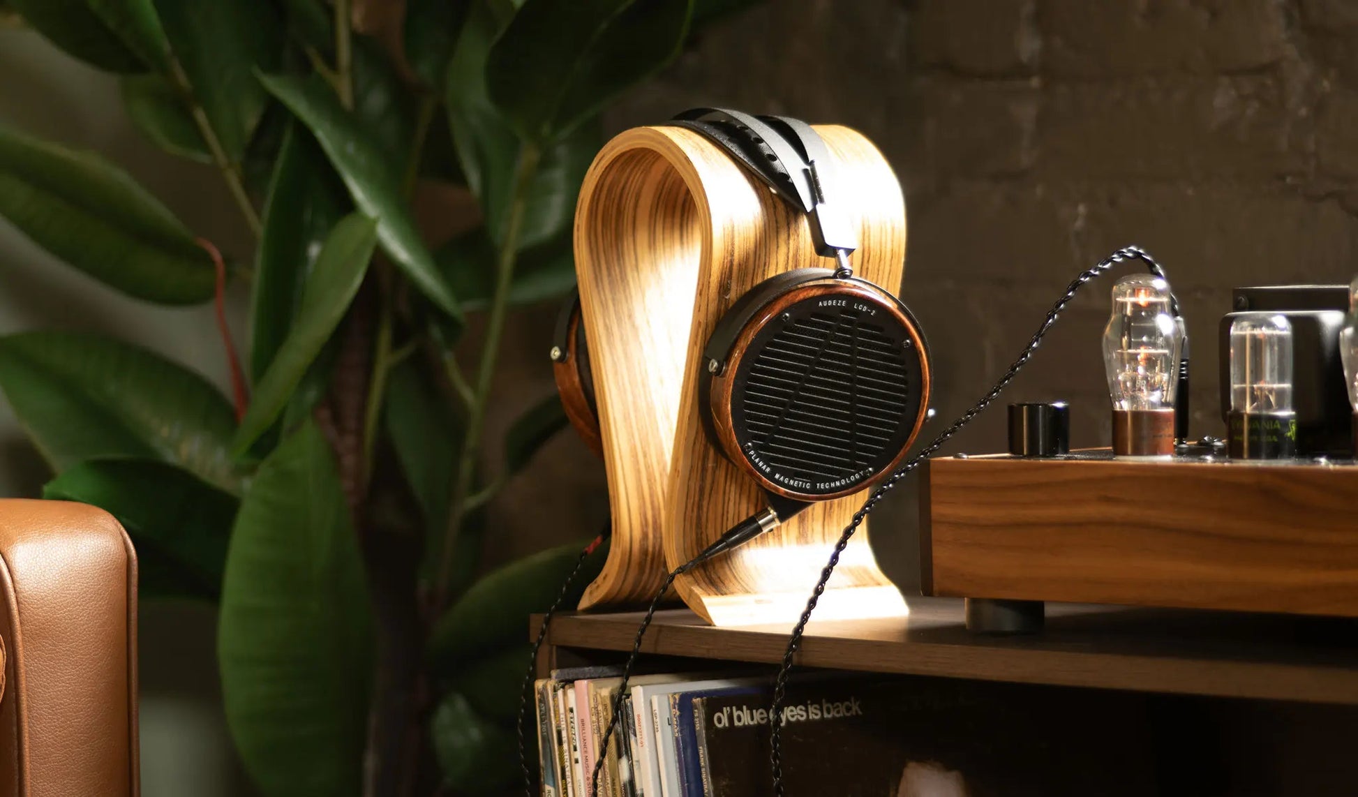 LCD - 2 Padauk - Audeze - The New Sound