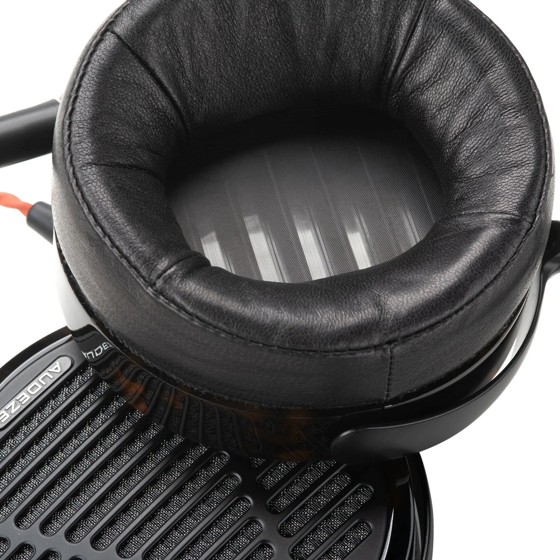 LCD - 5 - Audeze - The New Sound