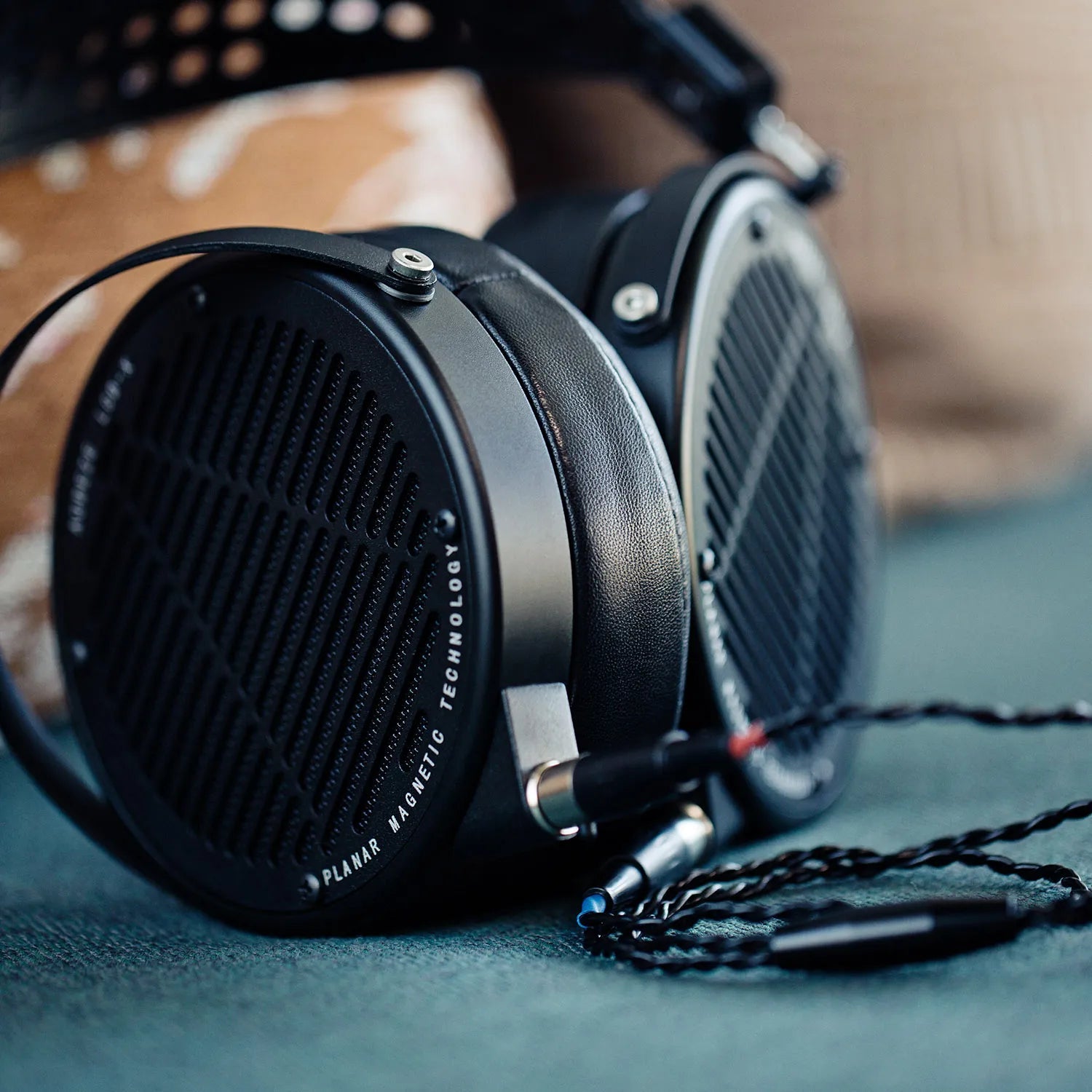 LCD - X - Audeze - The New Sound