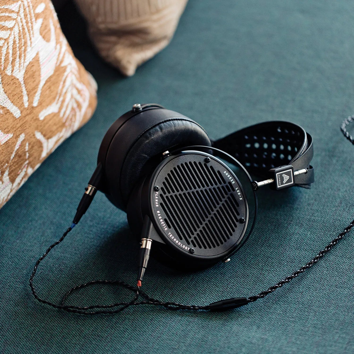 LCD - X - Audeze - The New Sound