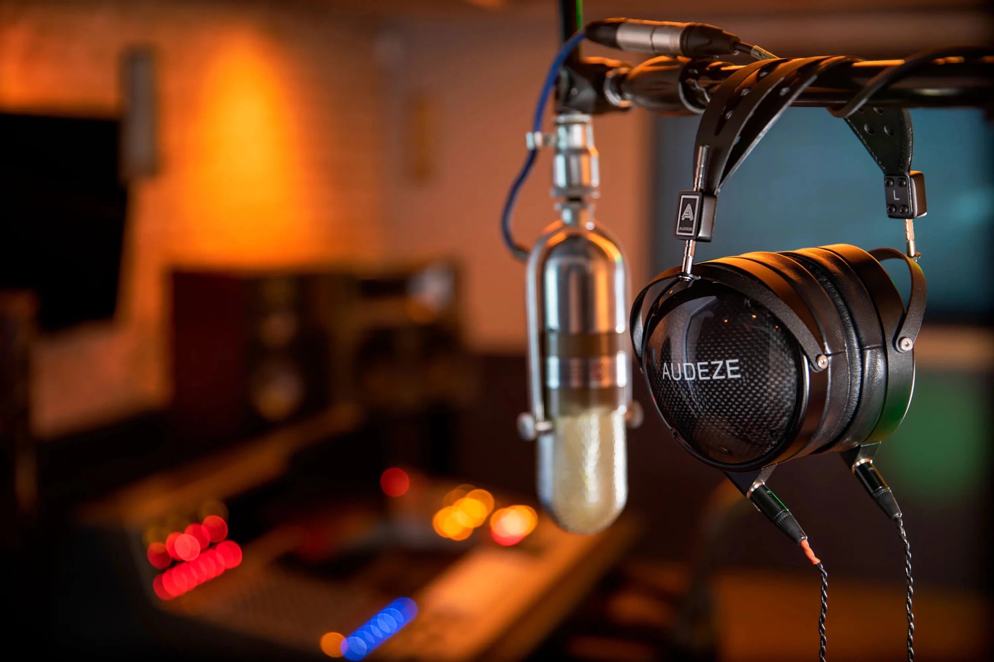 LCD - XC - Audeze - The New Sound