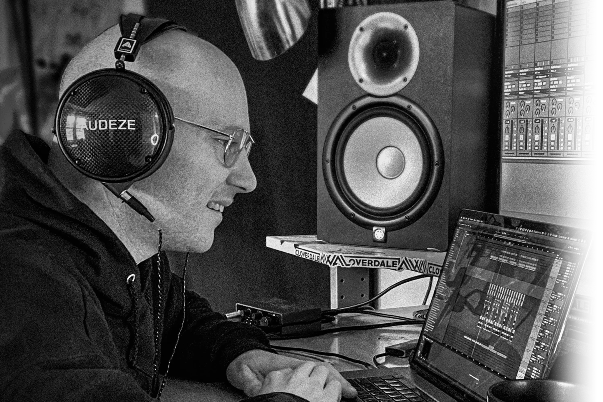 LCD - XC - Audeze - The New Sound