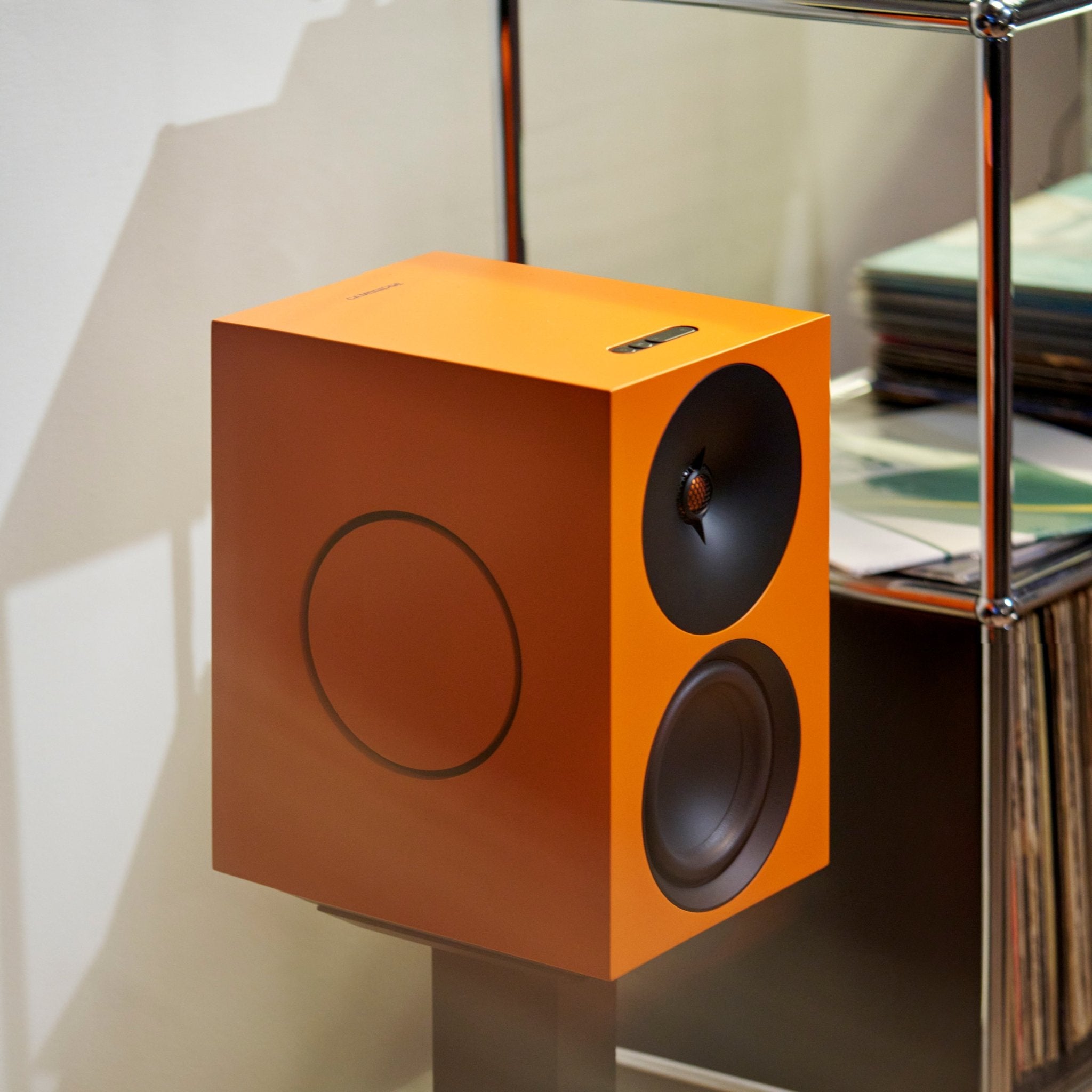 L/R X - Cambridge Audio - The New Sound