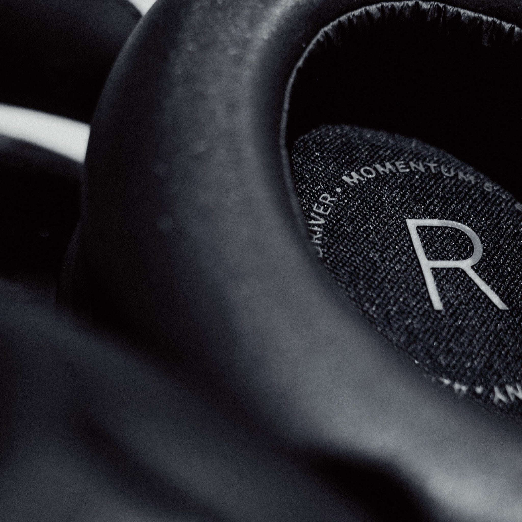 Momentum 5 - Sennheiser - The New Sound