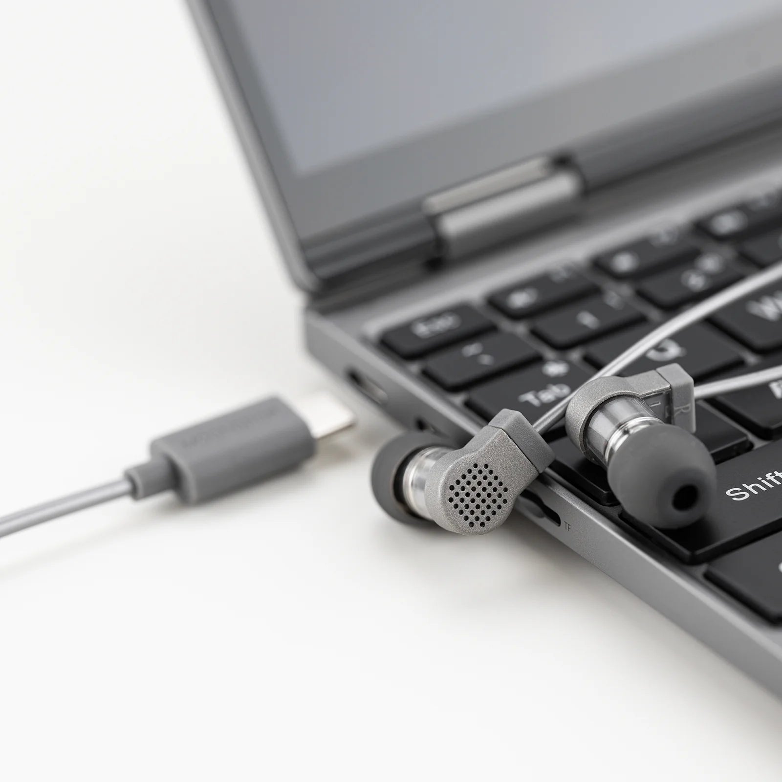 Quark 2 - Moondrop - The New Sound