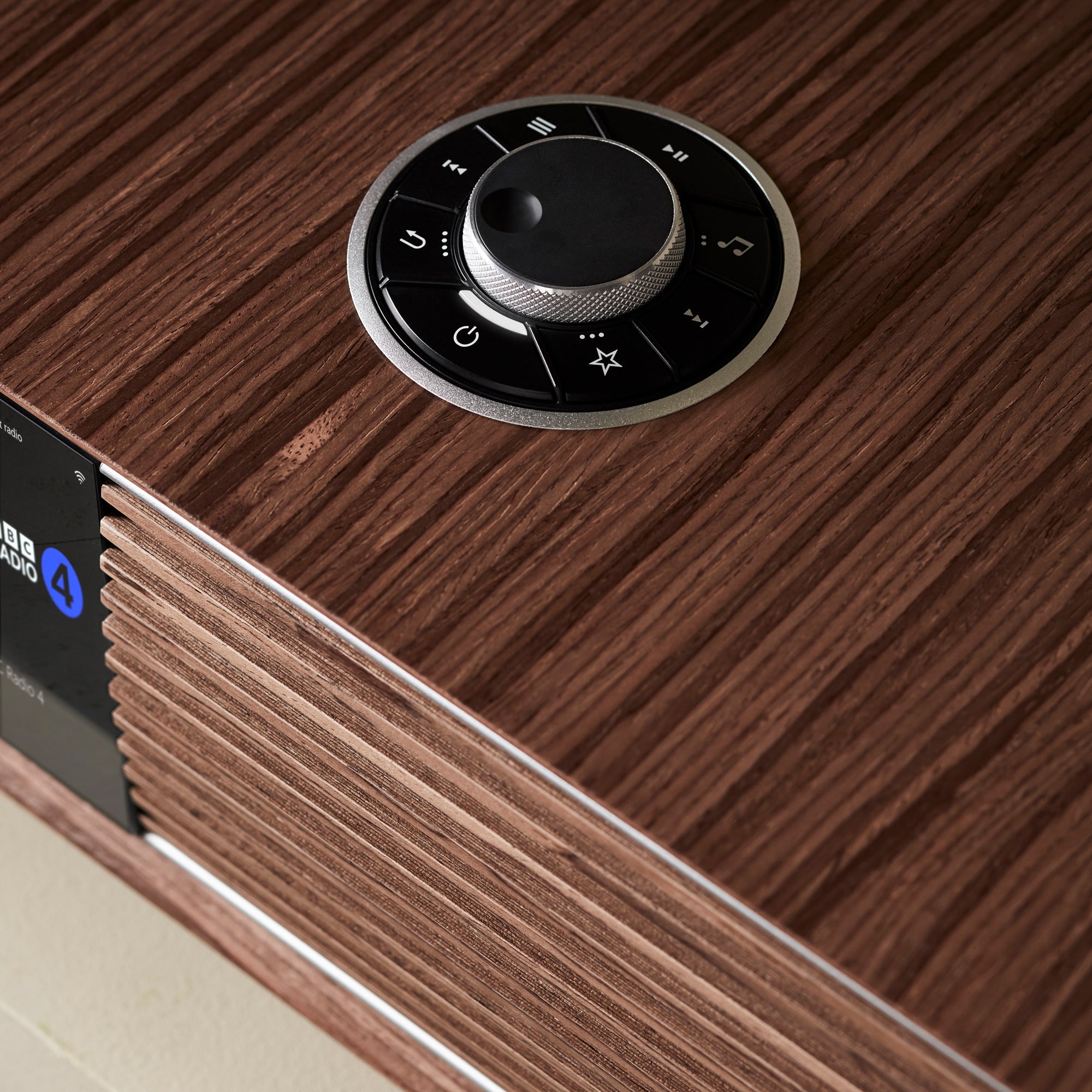 R410 - Ruark - The New Sound