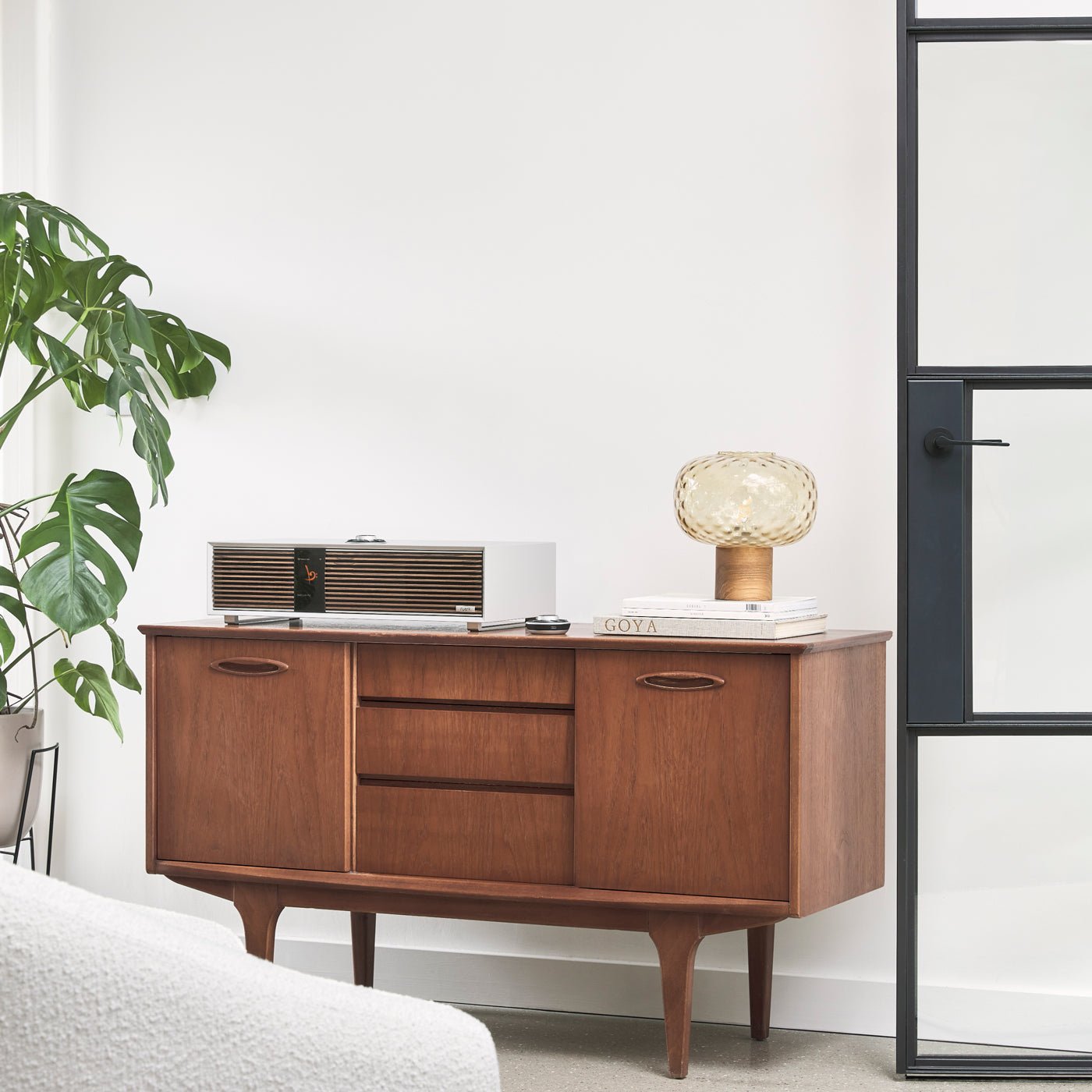 R410 - Ruark - The New Sound