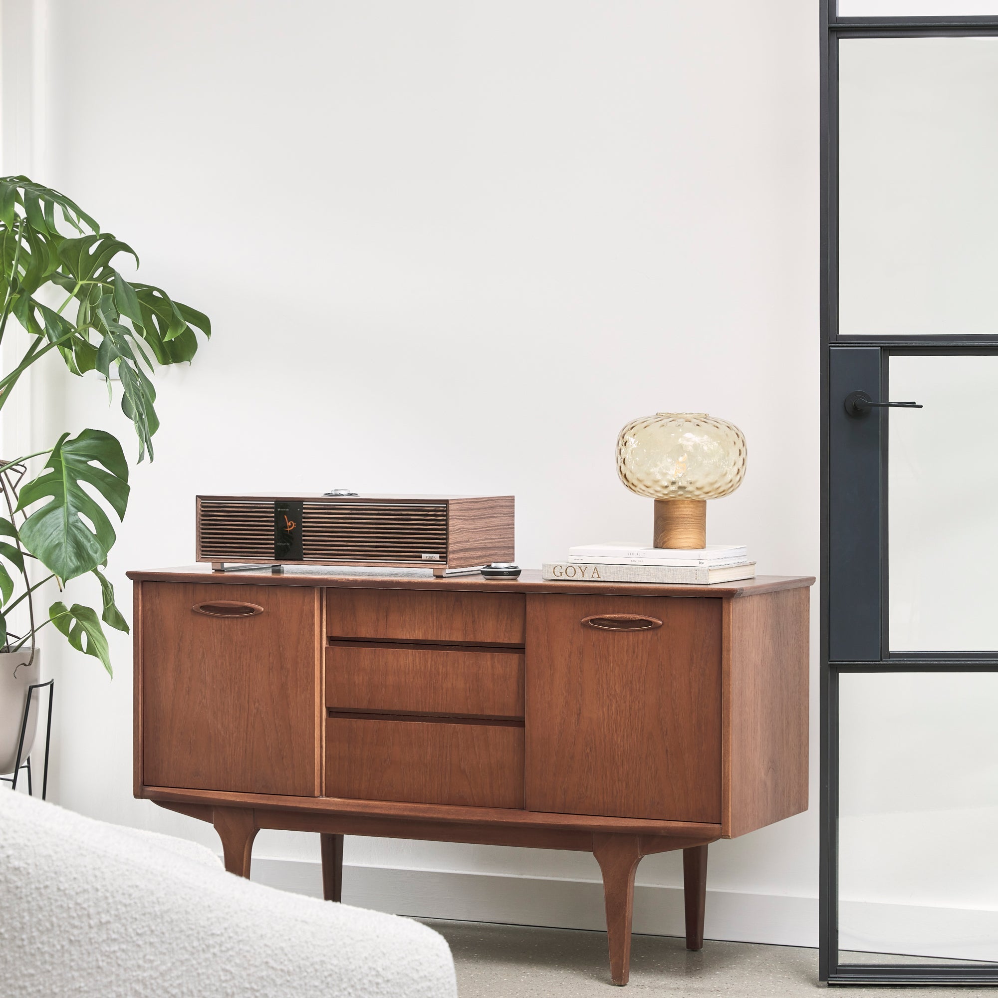 R410 - Ruark - The New Sound