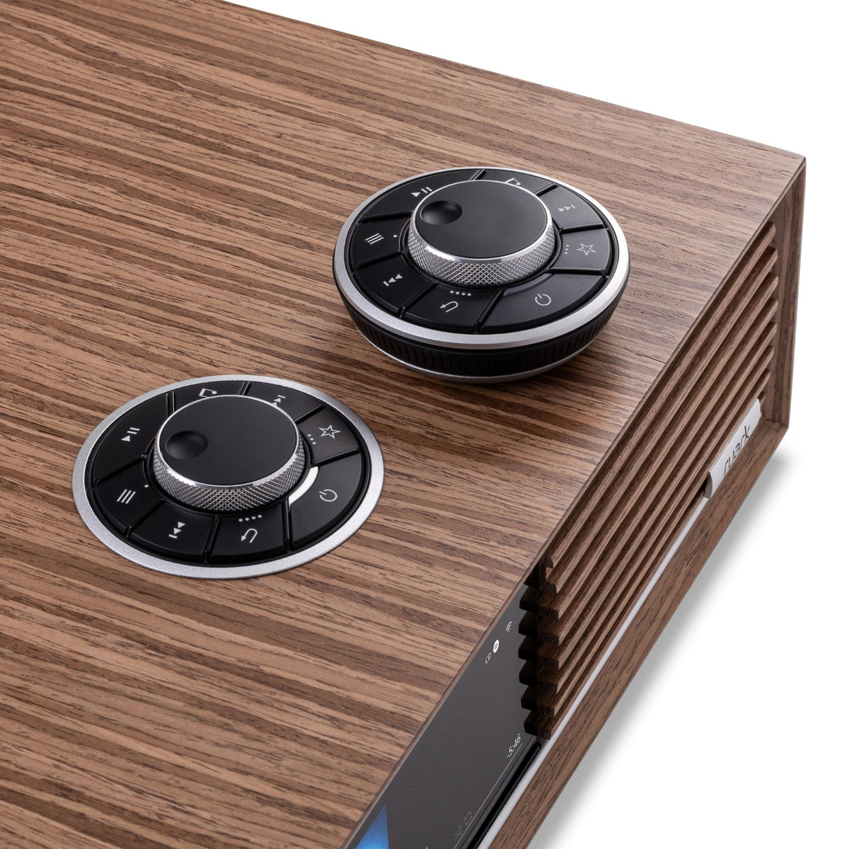 R710 - Ruark - The New Sound
