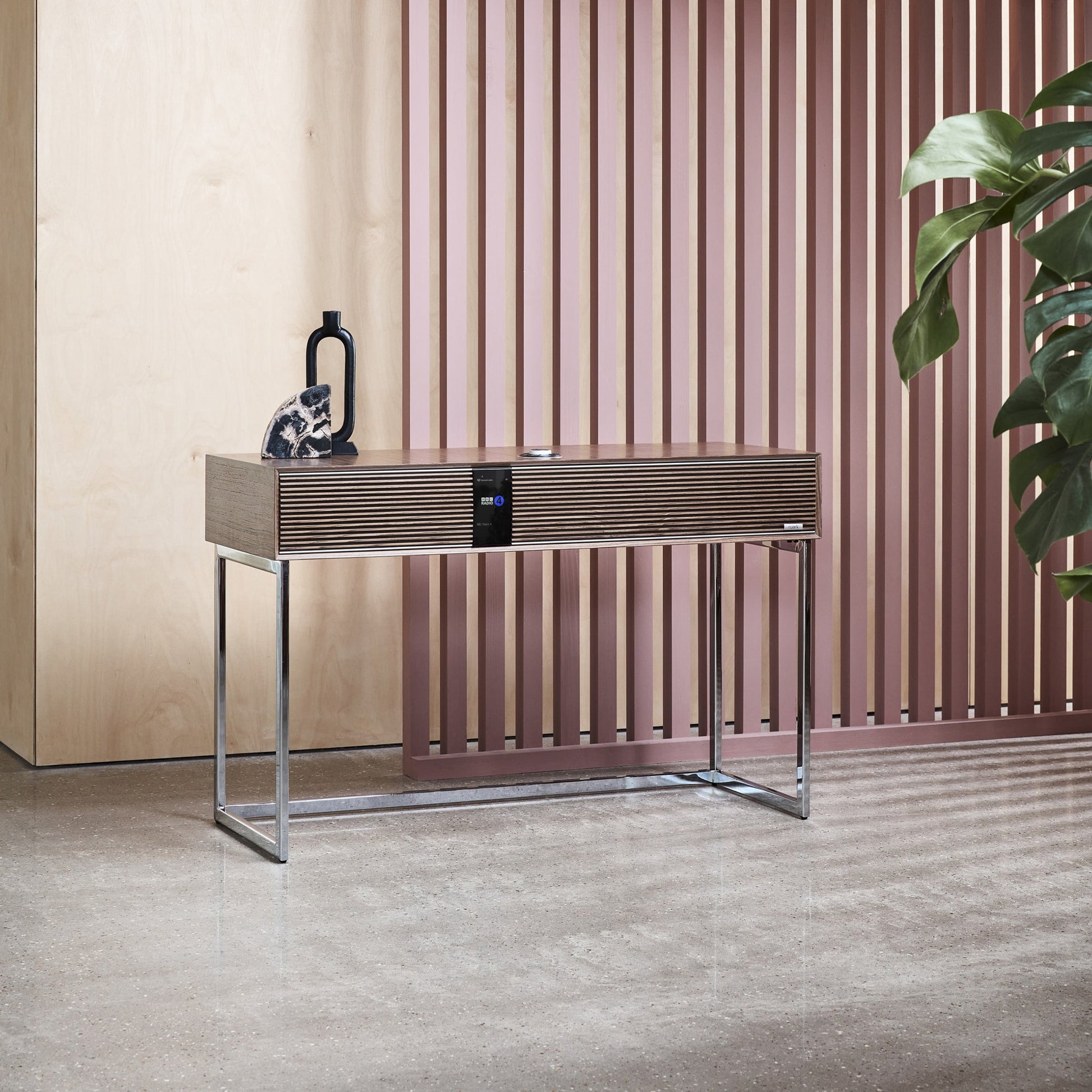 R810 - Ruark - The New Sound