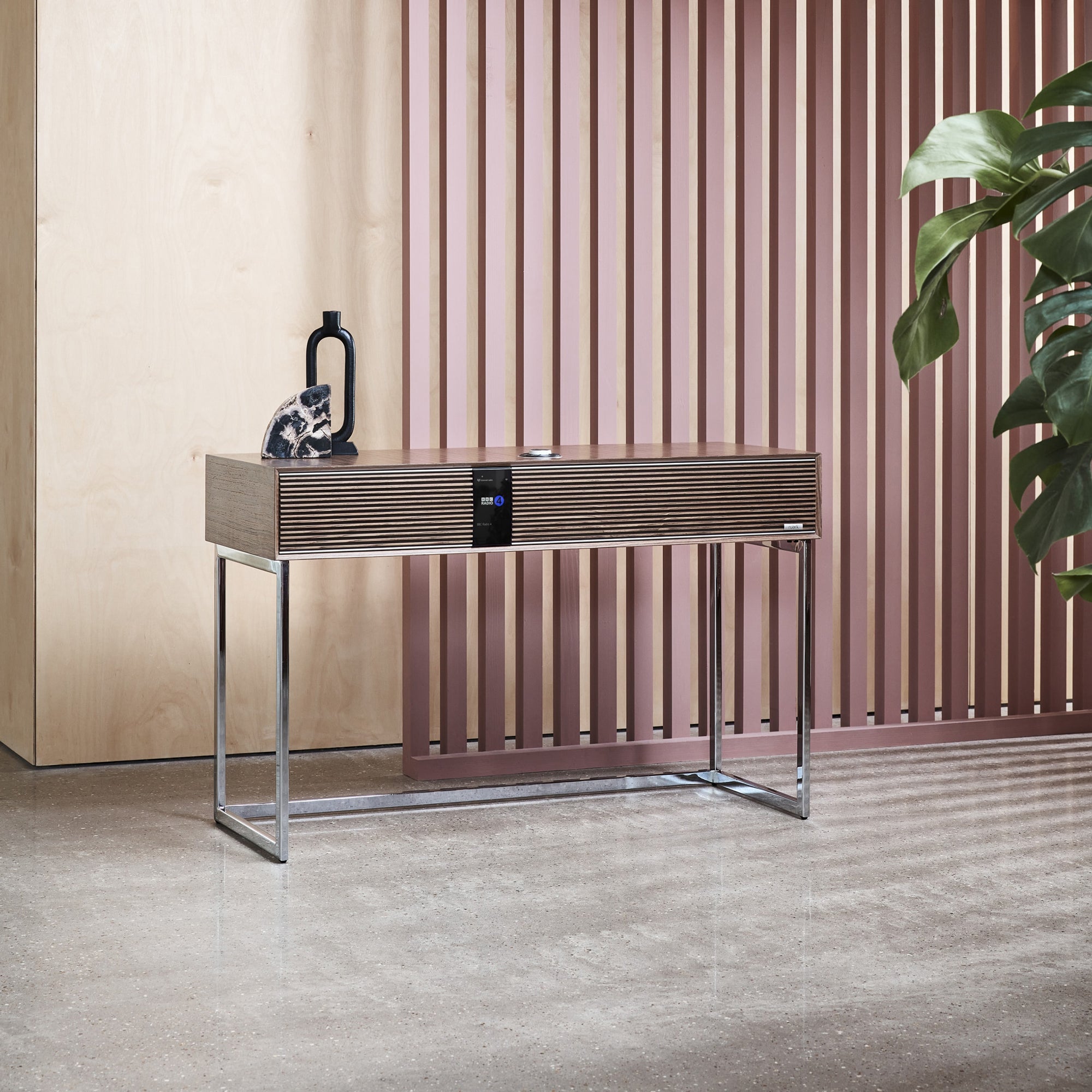 R810 - Ruark - The New Sound