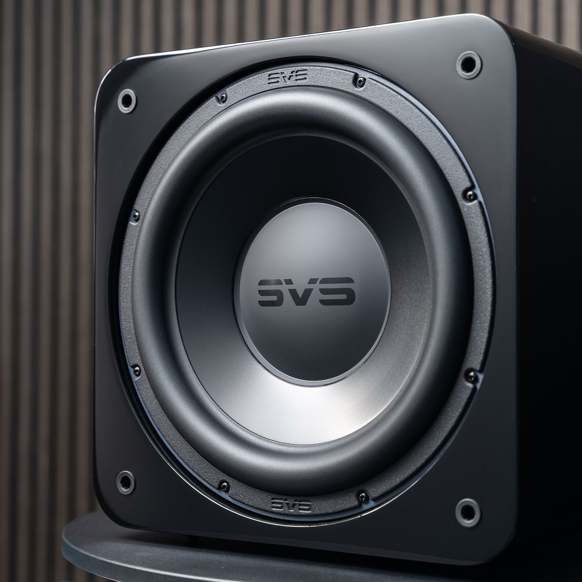 SB-3000 R|Evolution - SVS - The New Sound