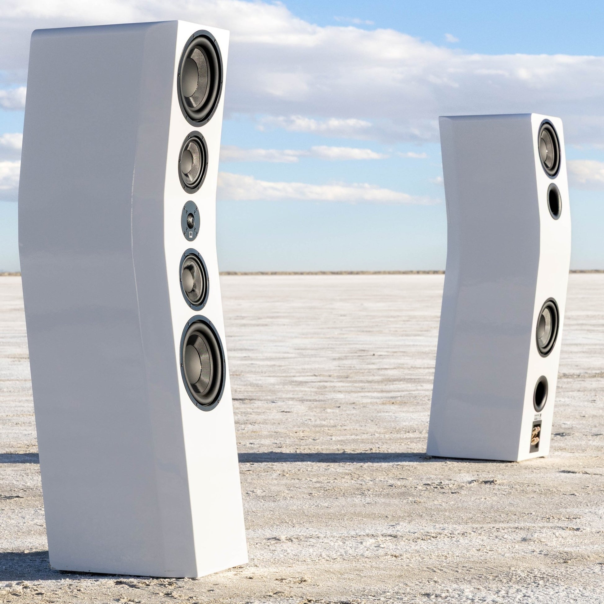 Ultra Evolution Pinnacle / Paar - SVS - The New Sound