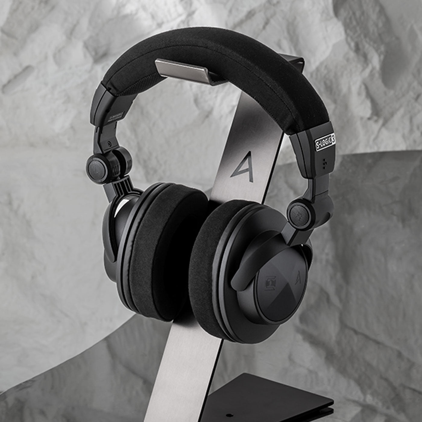 Virtuoso - Astell & Kern - The New Sound